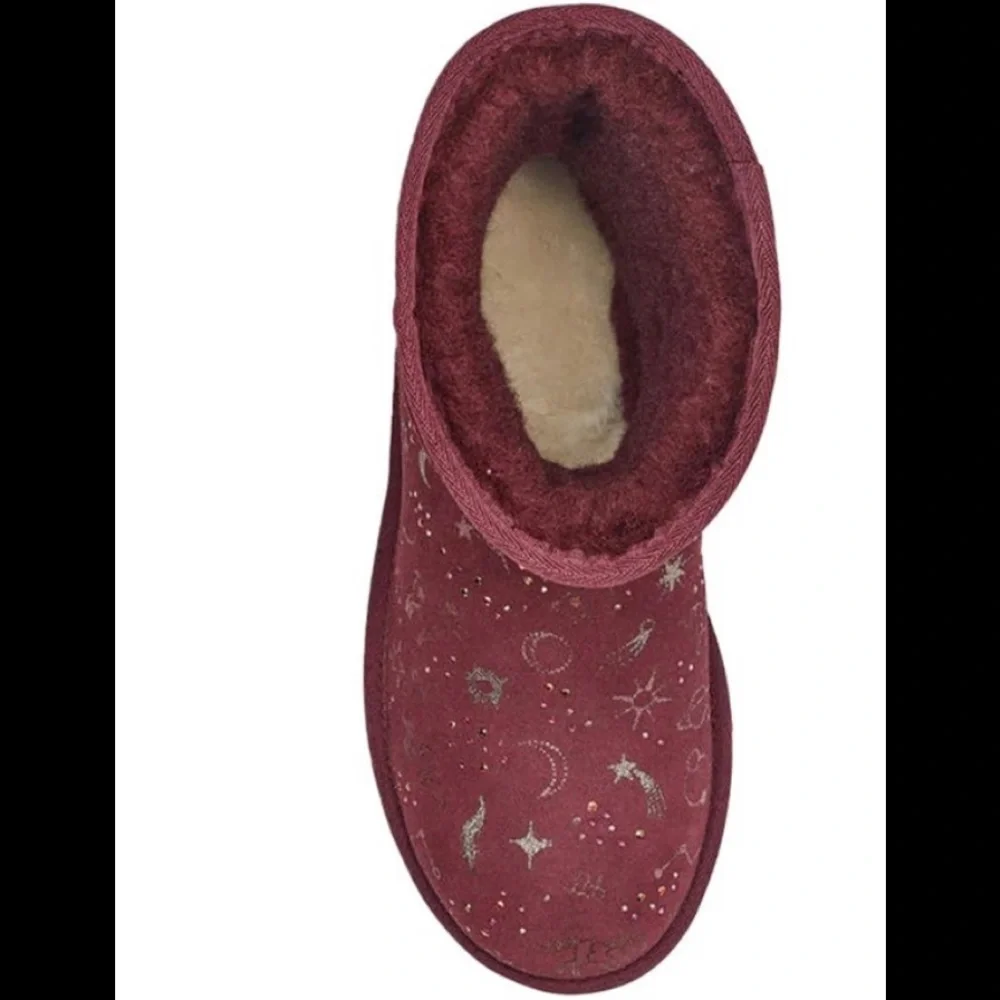NIB-Ugg Grape Zodiac Short Suede Sheepskin Boots - Picture 9 of 16